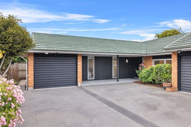 Photo of property in 2/65a Hamilton Avenue, Ilam, Christchurch, 8041