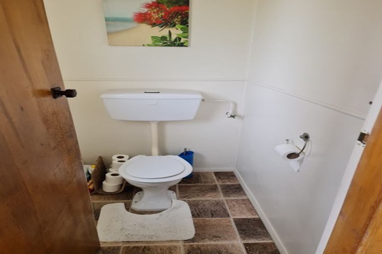 Photo of property in 22-24 Bentham Street, Westport, 7825