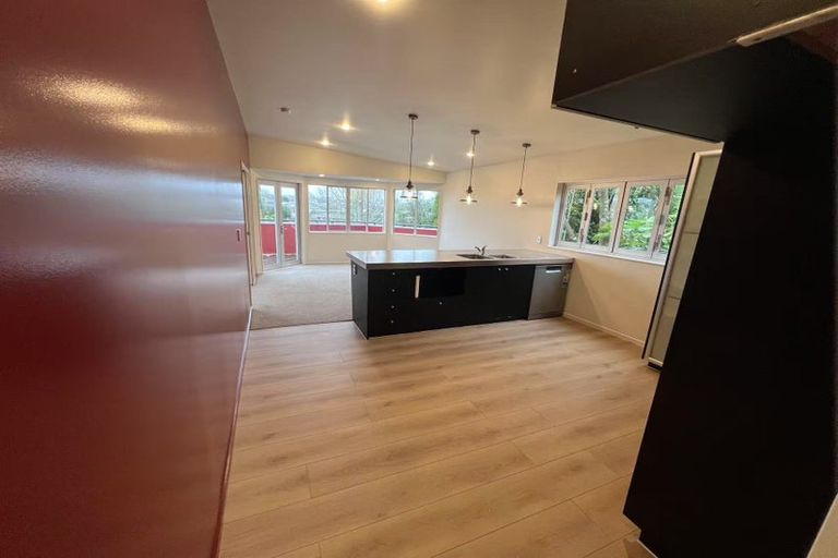 Photo of property in 657 Beach Road, Rothesay Bay, Auckland, 0630