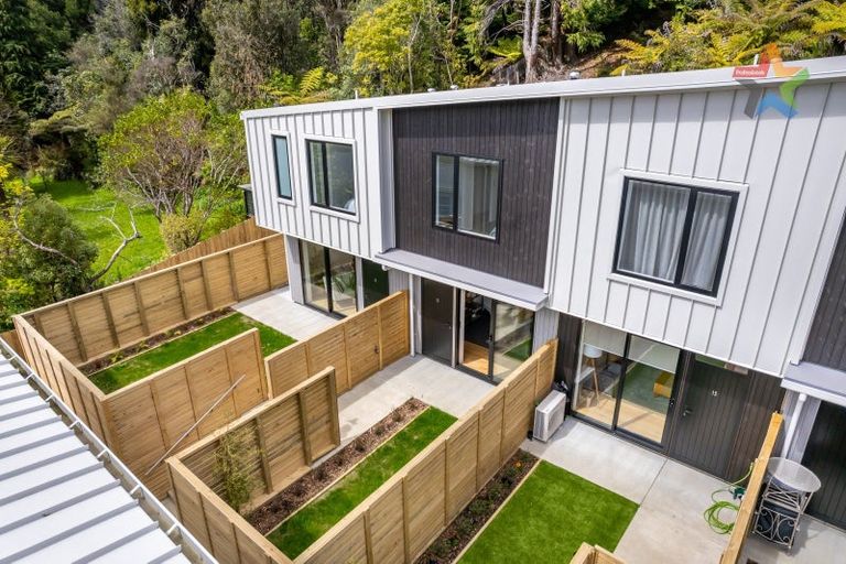 Photo of property in 12/71 Raukawa Street, Stokes Valley, Lower Hutt, 5019