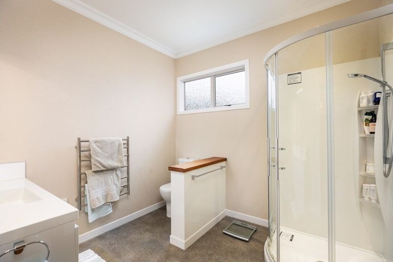 Photo of property in 7 Waimea Street, Westown, New Plymouth, 4310