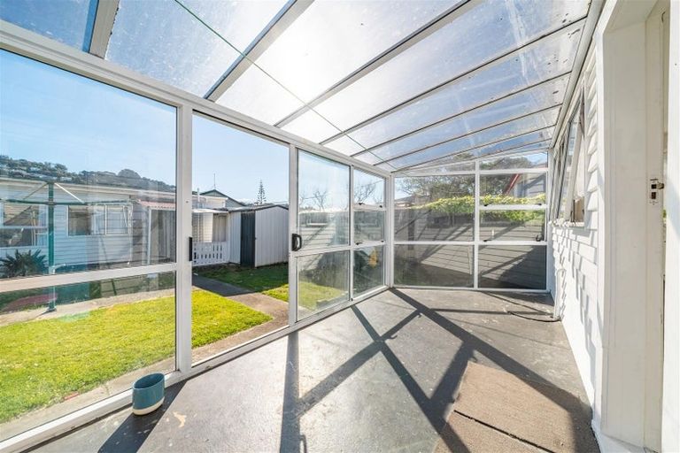 Photo of property in 94 Yule Street, Kilbirnie, Wellington, 6022