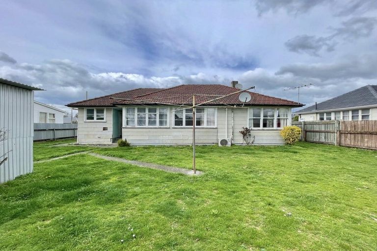 Photo of property in 36 Kummer Crescent, Masterton, 5810