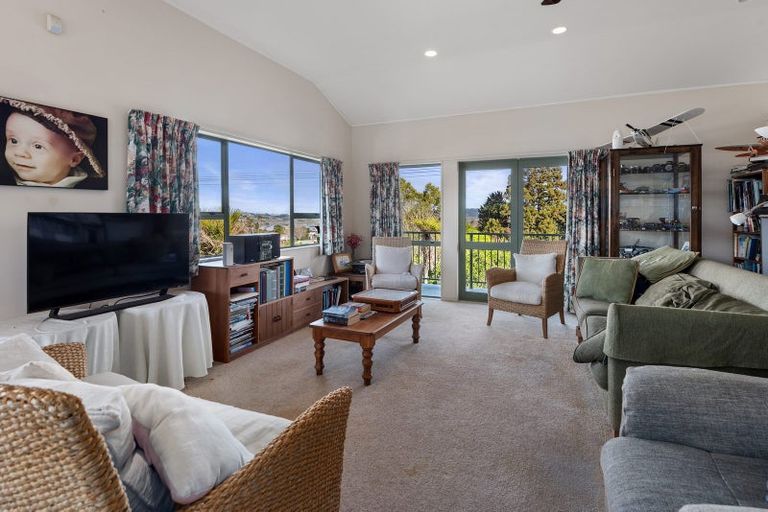 Photo of property in 6 Old Onerahi Road, Onerahi, Whangarei, 0110