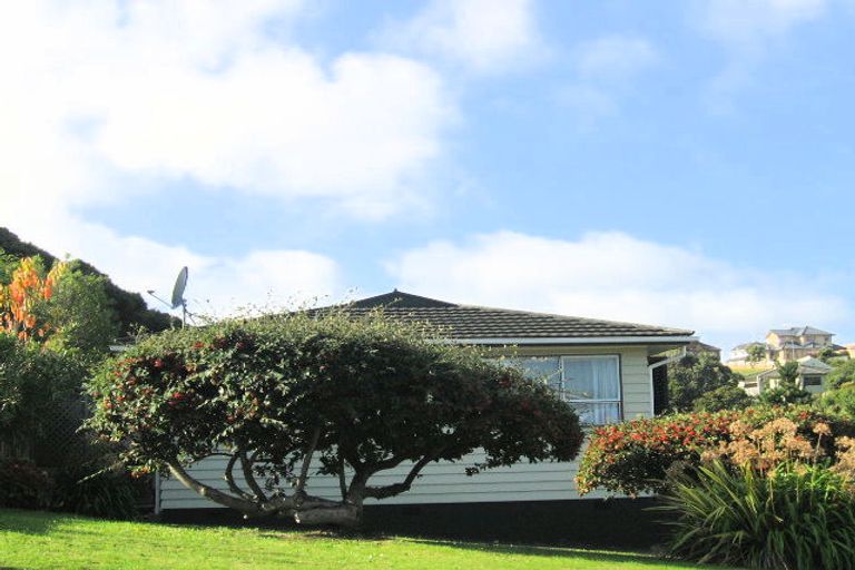 Photo of property in 39 Truro Road, Camborne, Porirua, 5026
