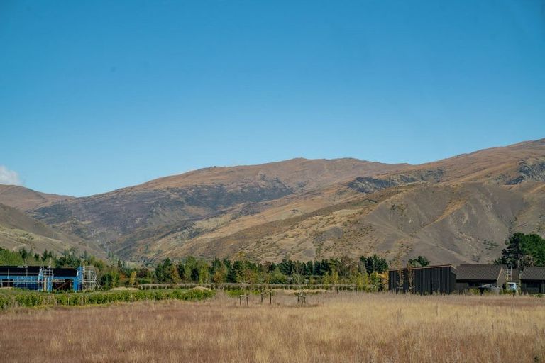 Photo of property in 13 Stone Drive, Cromwell, 9384