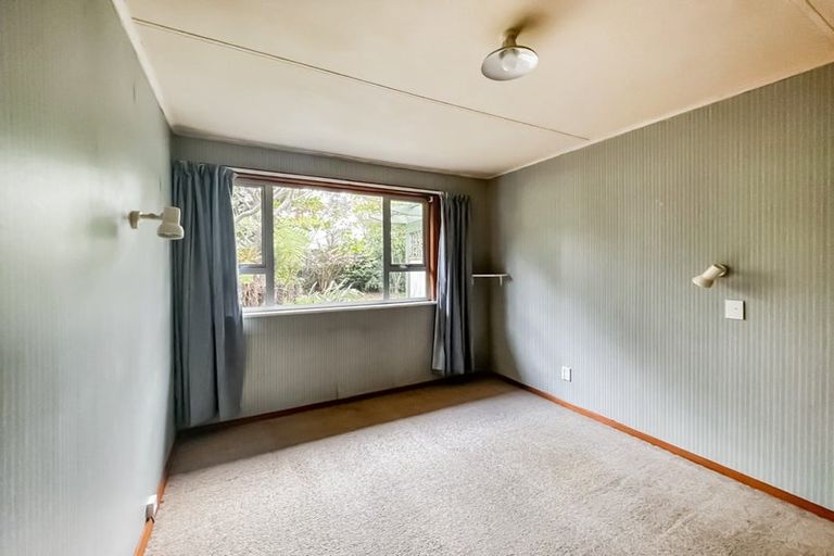 Photo of property in 6 Eton Place, Terrace End, Palmerston North, 4410