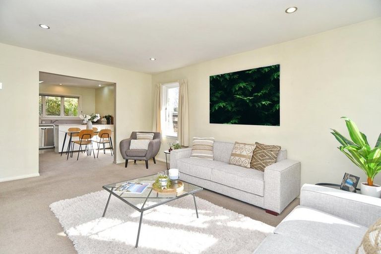 Photo of property in 355 Hills Road, Mairehau, Christchurch, 8013