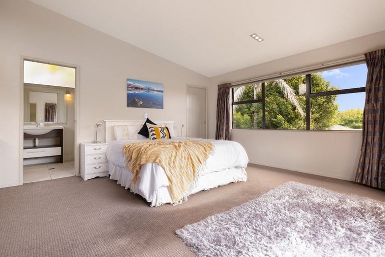 Photo of property in 2 Rochdale Close, Bethlehem, Tauranga, 3110