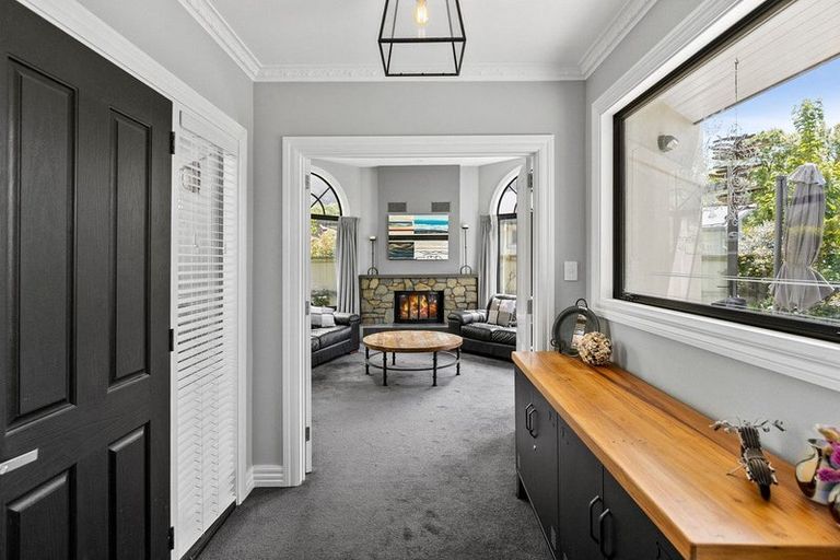 Photo of property in 8 Stonebridge Close, Wanaka, 9305