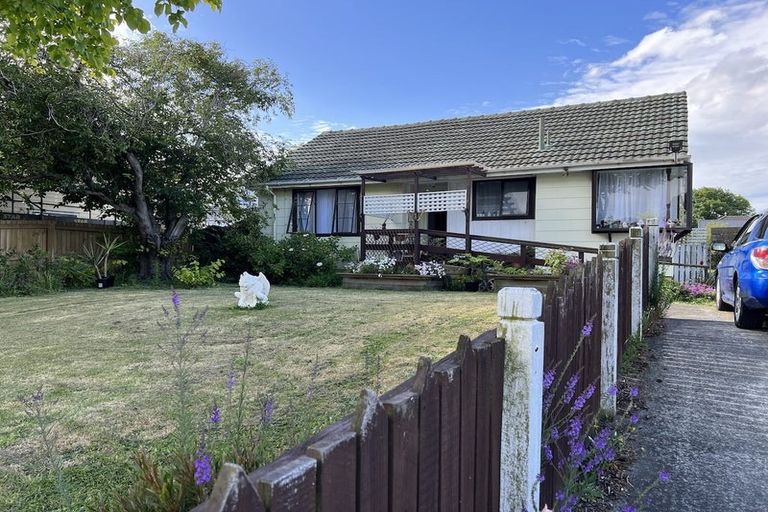 Photo of property in 18 Roche Avenue, Upper Riccarton, Christchurch, 8041