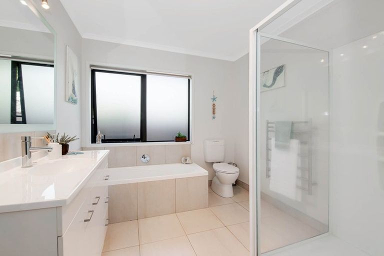 Photo of property in 20 Oliver Street, Warkworth, 0910