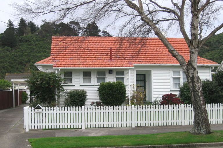 Photo of property in 63 Compton Crescent, Taita, Lower Hutt, 5011