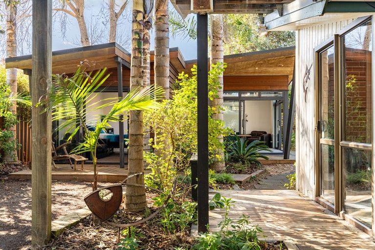 Photo of property in 14 Margaret Street, Mangawhai Heads, Mangawhai, 0505