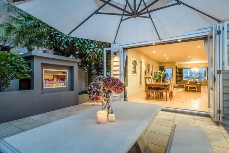 Photo of property in 36 Arthur Street, Freemans Bay, Auckland, 1011