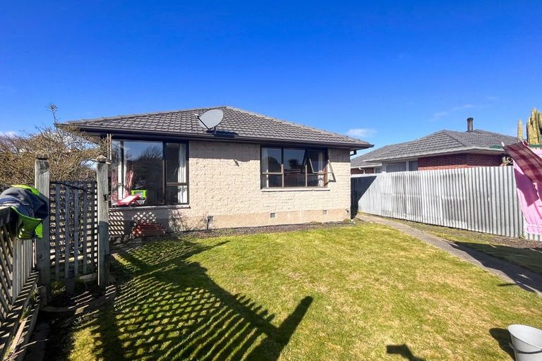 Photo of property in 19 Blankney Street, Hornby, Christchurch, 8042