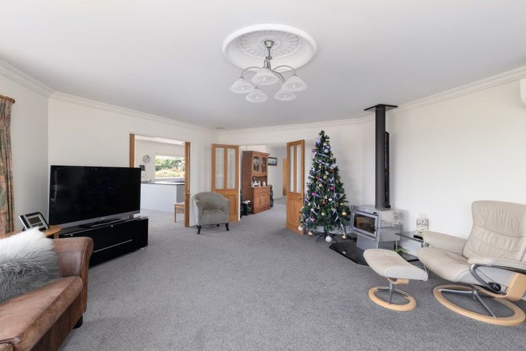 Photo of property in 1329 Devon Road, Brixton, Waitara, 4382