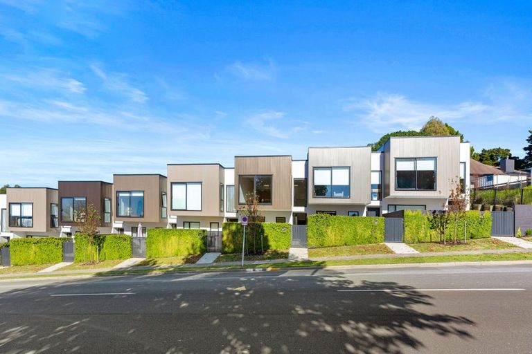 Photo of property in 3/12 Westmorland Rise, Bethlehem, Tauranga, 3110