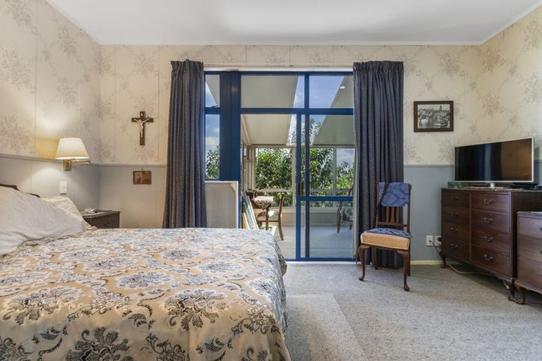 Photo of property in 40 Mccahill Views, Botany Downs, Auckland, 2010