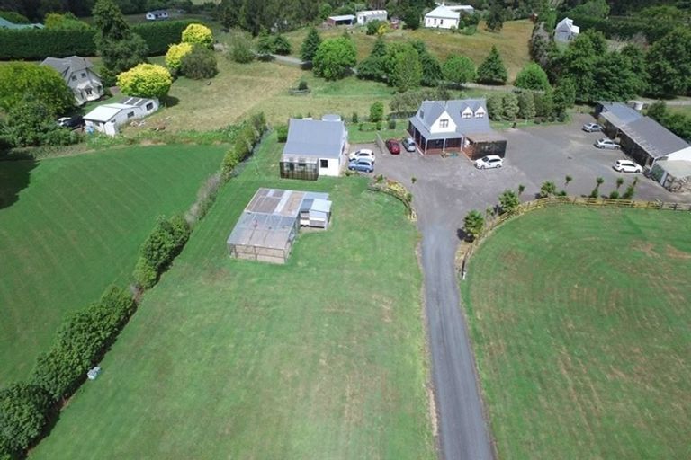 Photo of property in 613 Great South Road, Runciman, Drury, 2578