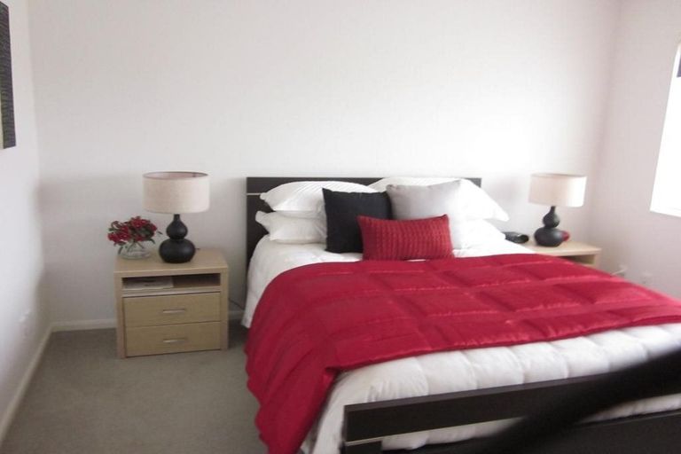 Photo of property in 18 Lake Drive, Karaka, Papakura, 2113