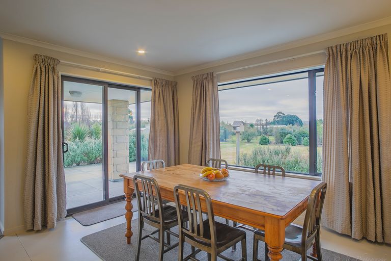 Photo of property in 29 Greig Street, Pleasant Point, 7903