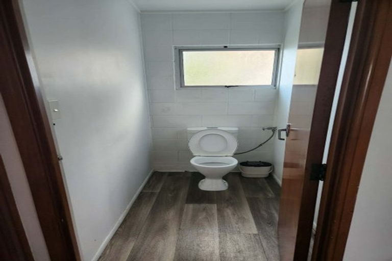 Photo of property in 1/4 Idlewild Avenue, Mangere, Auckland, 2022