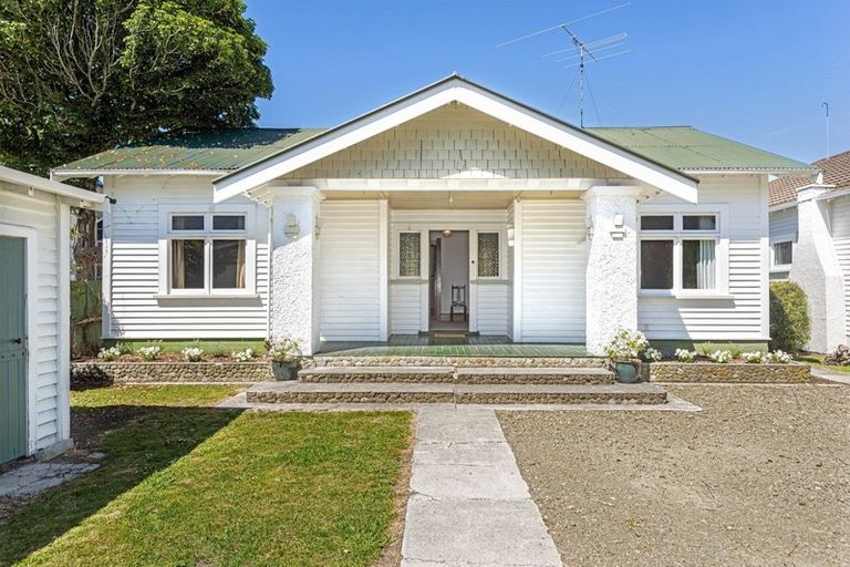 Photo of property in 127 Iranui Road, Inner Kaiti, Gisborne, 4010