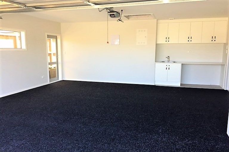 Photo of property in 10 Tilly Lane, Huapai, Kumeu, 0810