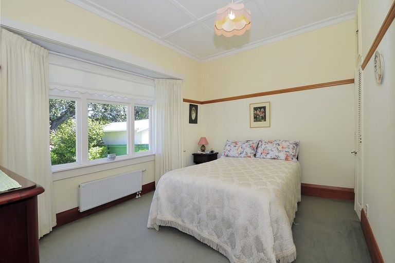 Photo of property in 15 Puriri Street, Woburn, Lower Hutt, 5010