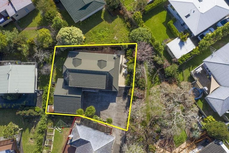 Photo of property in 2/94a Coronation Road, Hillcrest, Auckland, 0627