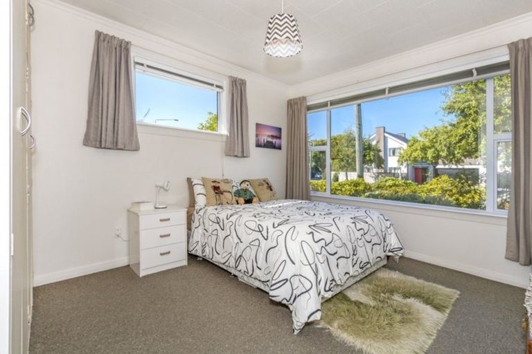 Photo of property in 85 Tennyson Street, Sydenham, Christchurch, 8023