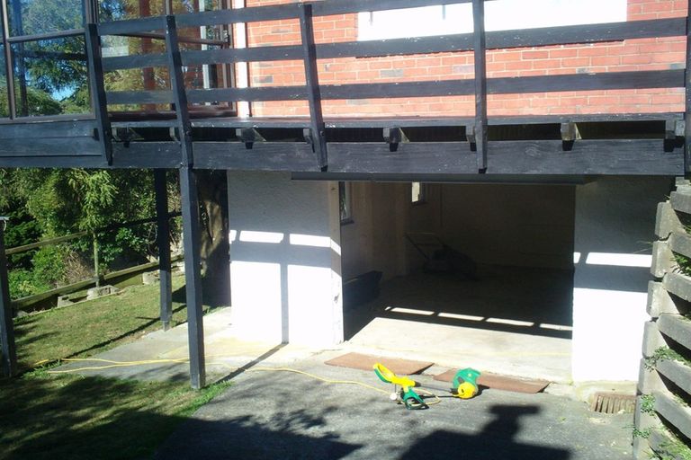 Photo of property in 100 Ironside Road, Johnsonville, Wellington, 6037