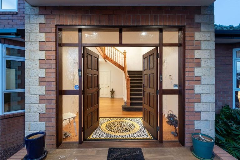 Photo of property in 134i Rangatira Road, Beach Haven, Auckland, 0626