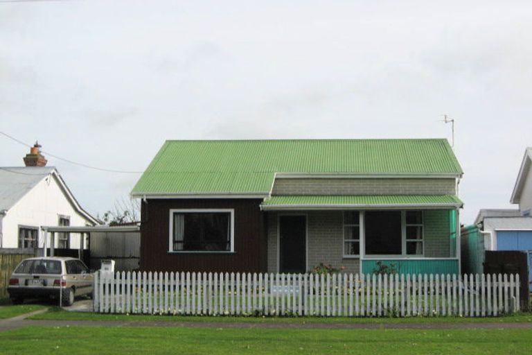 Photo of property in 65a Queen Street, Waitara, 4320