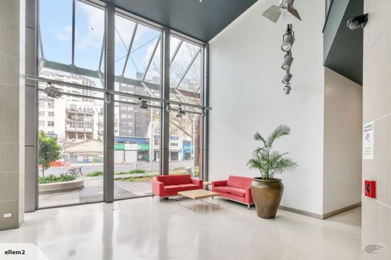 Photo of property in Scene Three Apartments, 1311/30 Beach Road, Auckland Central, Auckland, 1010