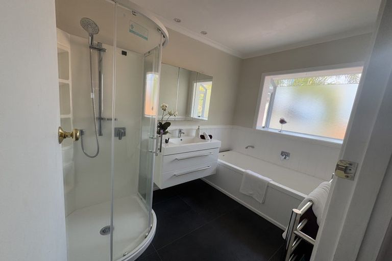 Photo of property in 15 Sandspit Road, Cockle Bay, Auckland, 2014