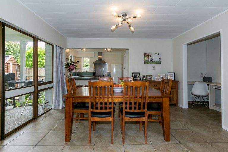 Photo of property in 16 Ngarimu Crescent, Taradale, Napier, 4112