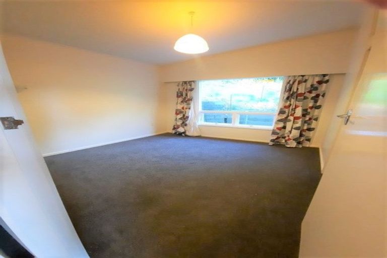 Photo of property in 96a Motuhara Road, Plimmerton, Porirua, 5026