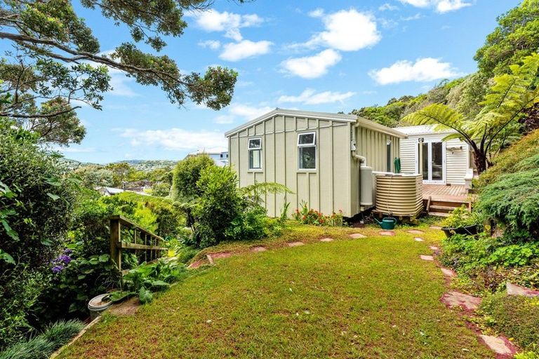 Photo of property in 151 Cockayne Road, Khandallah, Wellington, 6035