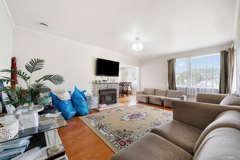 Photo of property in 58 Universal Drive, Henderson, Auckland, 0610