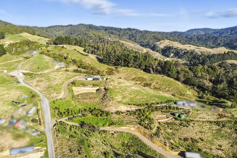 Photo of property in 409 Akatarawa Road, Reikorangi, 5391