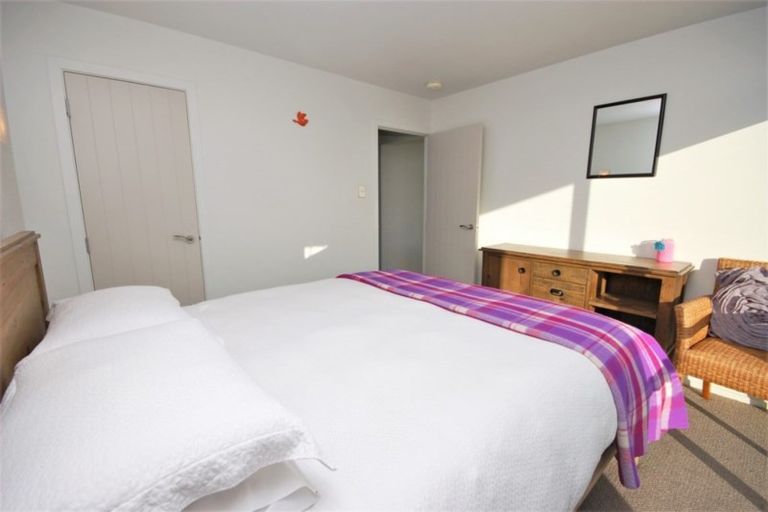 Photo of property in 1/300 Lake Terrace, Two Mile Bay, Taupo, 3330