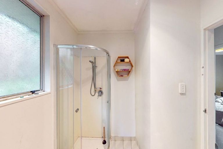 Photo of property in 77 Lord Street, Stokes Valley, Lower Hutt, 5019