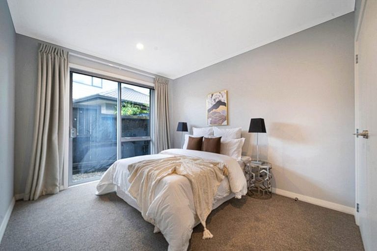 Photo of property in 22 Arriere Lane, Silverdale, 0932