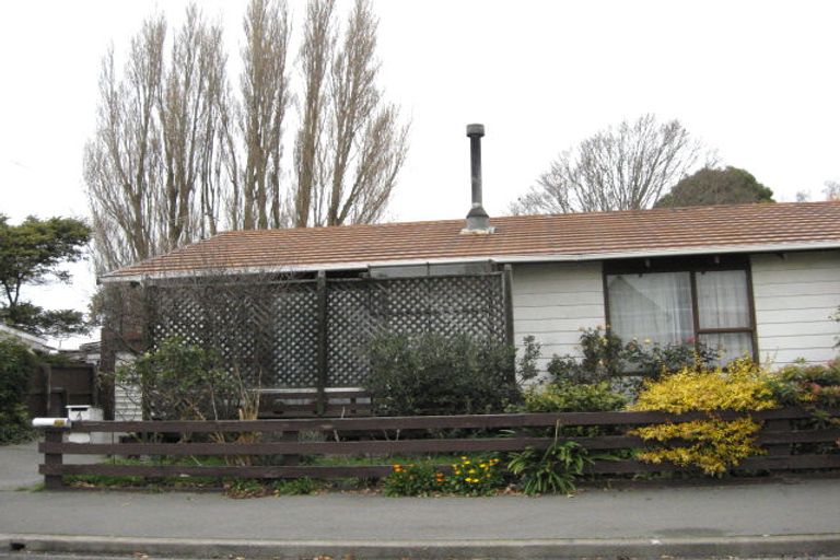 Photo of property in 2/4 Radnor Street, St Albans, Christchurch, 8014