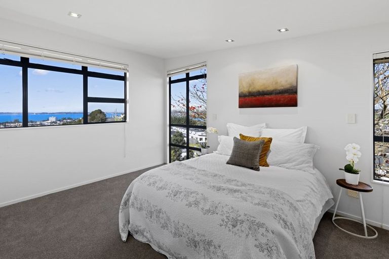 Photo of property in 15 Maire Road, Orewa, 0931