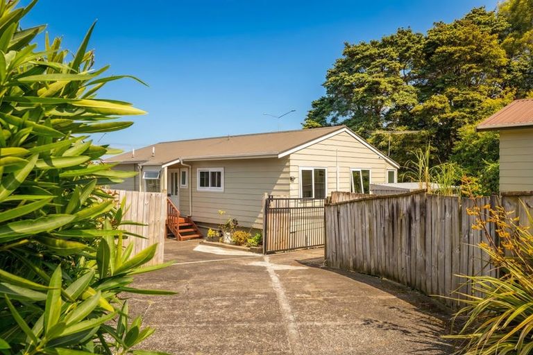 Photo of property in 5/17a Idesia Place, Totara Heights, Auckland, 2105