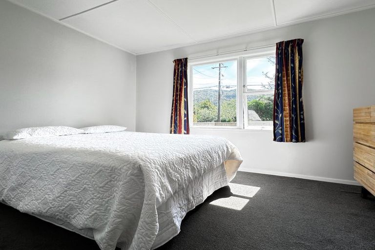 Photo of property in 63 Wood Street, Wainuiomata, Lower Hutt, 5014