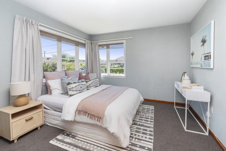 Photo of property in 9 Greenwood Close, Mairehau, Christchurch, 8013